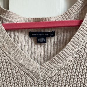 American Eagle sweater